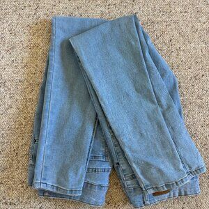 2 Pack Bleu Jeans Sz 8 Skinny Light Blue Wash Clean & Crisp